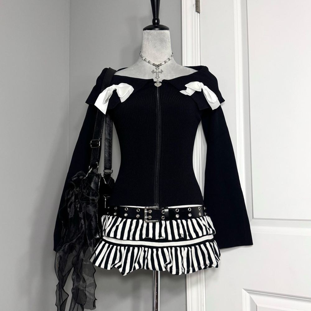 NWT Dolls Kill Sugar Thrillz Bowtie Zip Up Ribbed Cardigan - Picture 5 of 11